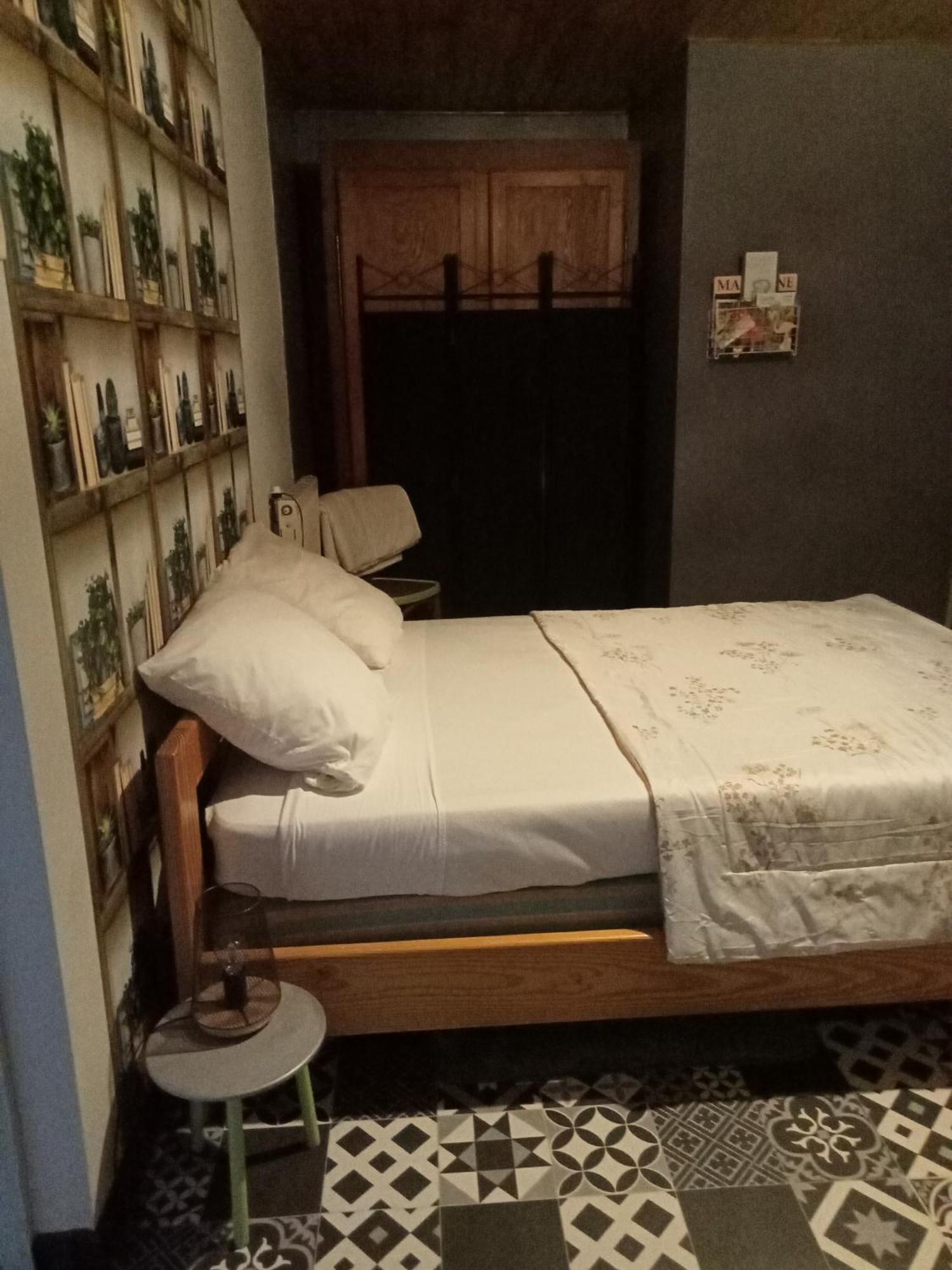 Le Repaire Des Ecureuils Bed & Breakfast Bourg-Argental Bagian luar foto